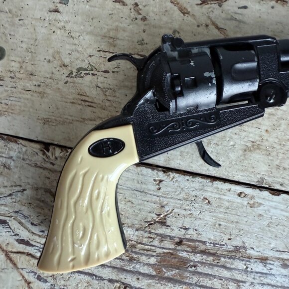 Vintage Western Toy Gun 1950s Leslie Henry Halco Toy Cap Gun Die Cast Pistol - Picture 2 of 5